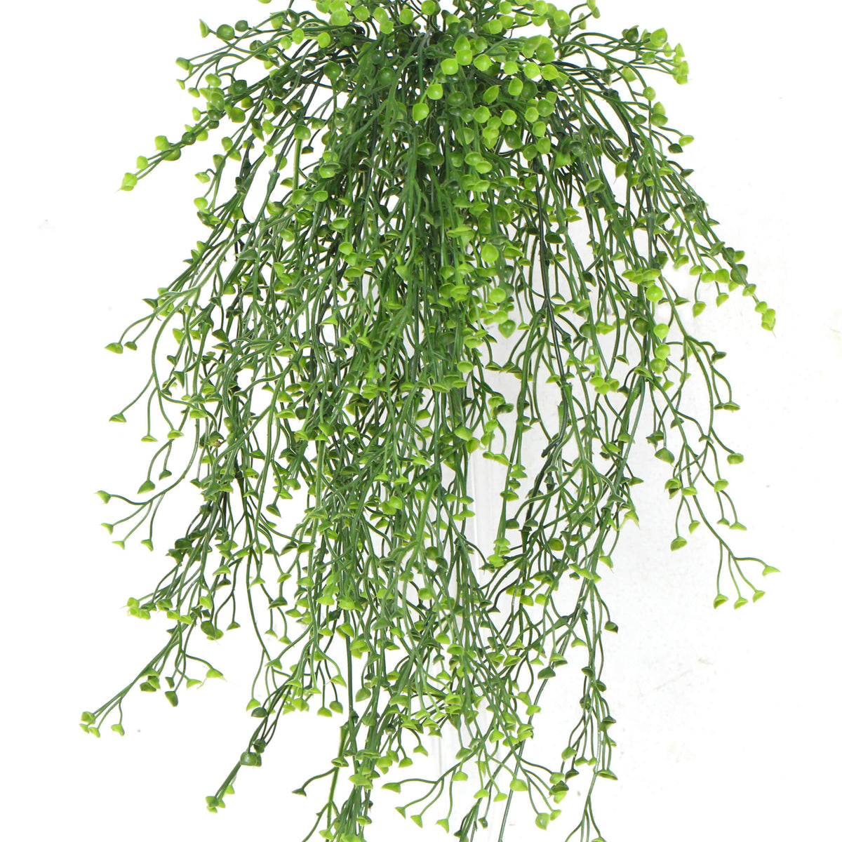 an artificial string of pearls